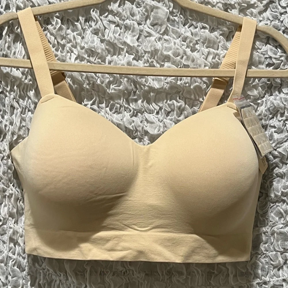 TRUEKIND SUPPORTIVE COMFORT, WIRELESS SHAPING BRA, COLOR CHAI SIZE XL